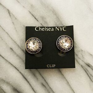 Chelsea‎ NYC Earrings Gold Toned Clear Crystal round Clip On